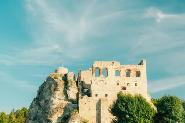 Weekend na Jurze: Zamek Bobolice zaprasza na sierpniowe zwiedzanie