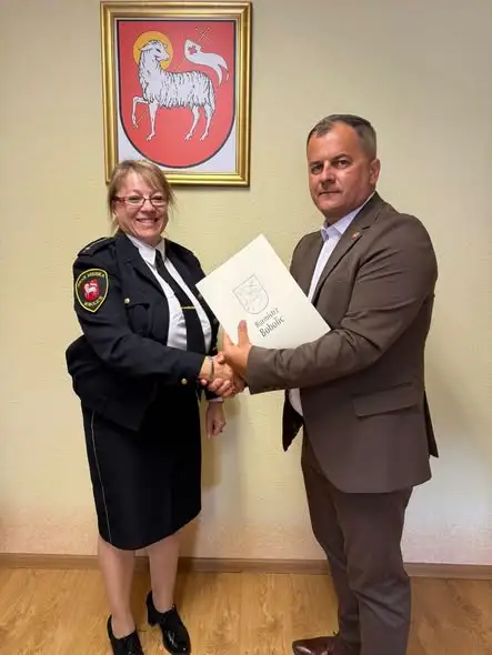 Awans w Straży Miejskiej w Bobolicach z okazji święta formacji