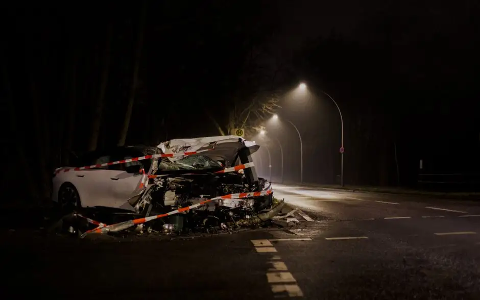 Zderzenie dwóch aut w Polanowie – dwie osoby ranne