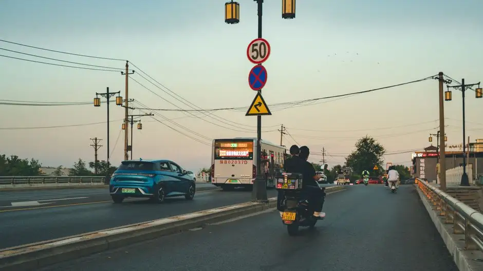 Hulajnogi elektryczne pod lupą koszalińskiej policji – kontrole i edukacja